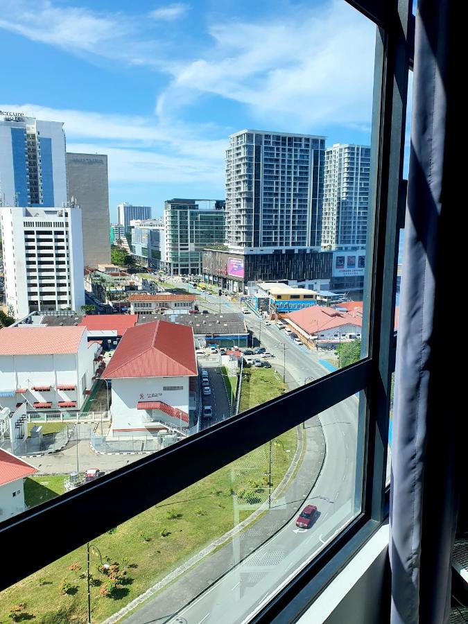 Jesselton Quay By Bunga Raya Homes Kota Kinabalu Buitenkant foto
